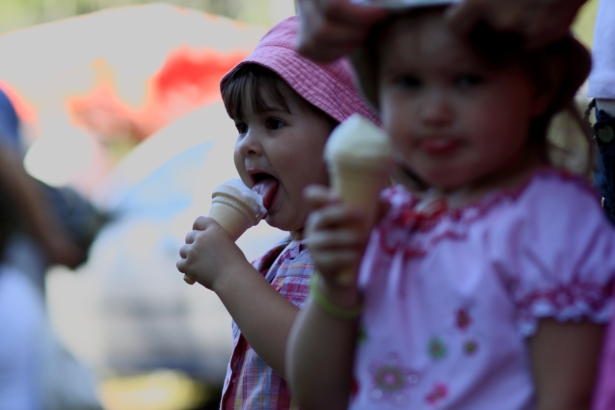 kids-with-ice-creams