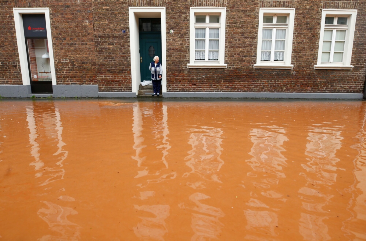 street-flooded-in-germany