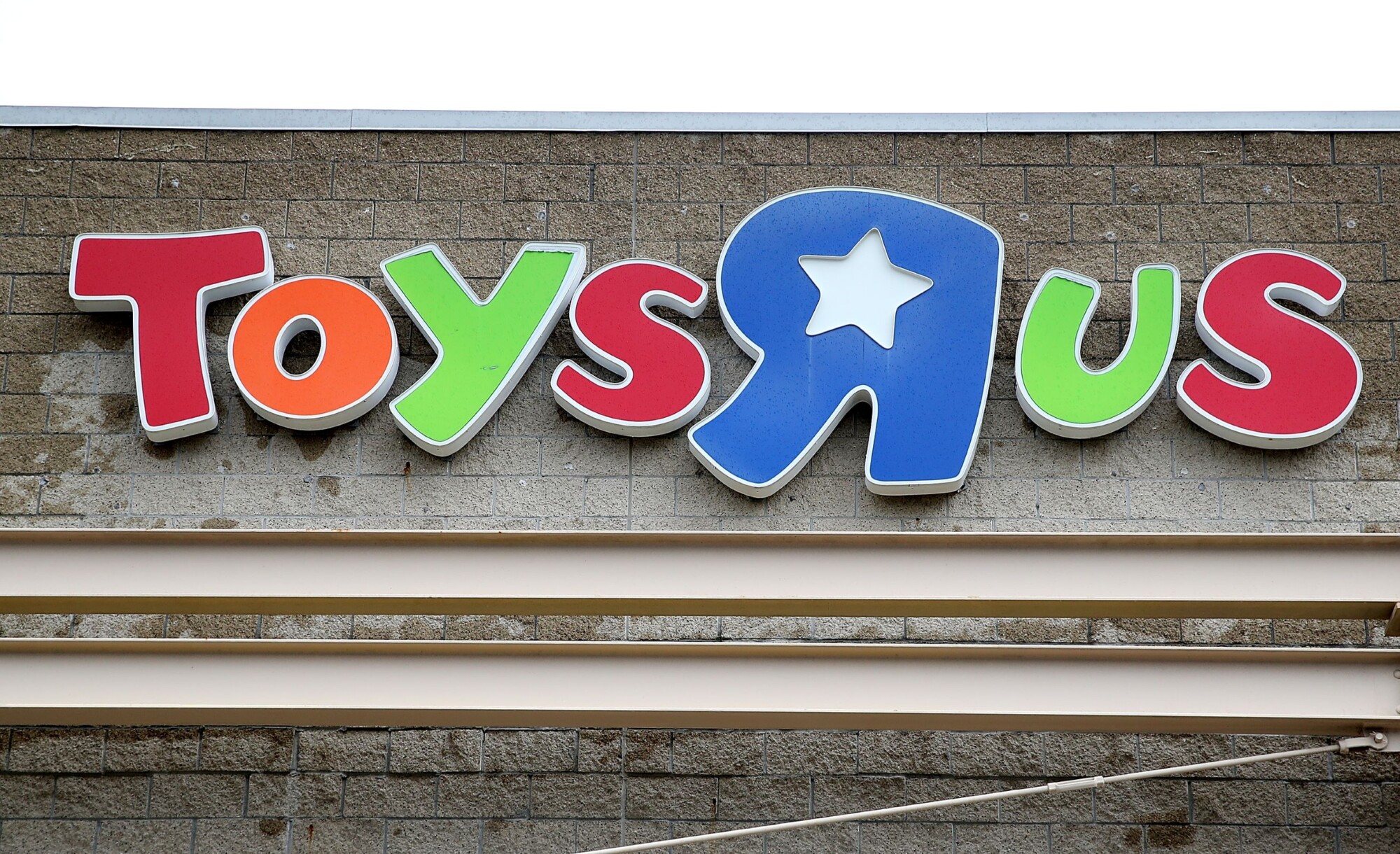 Toys ‘R’ Us Is Back … Again