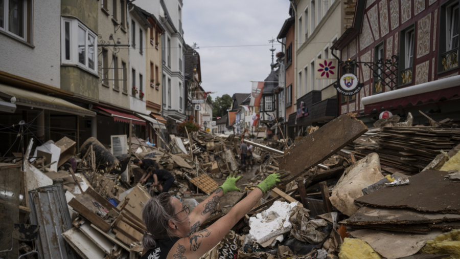 Germany to Provide $35 Billion in Aid for Flood-Hit Regions