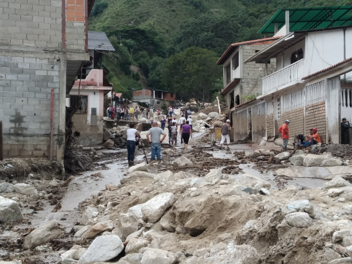 flood-hits-venezuela