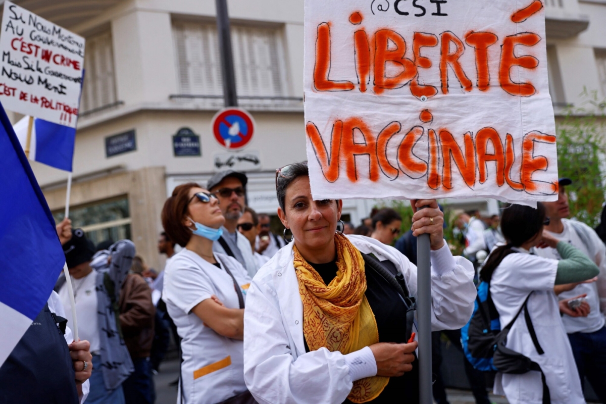 'Vaccination freedom' France