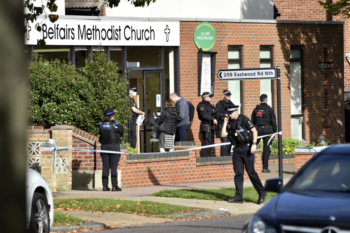 Britain_Lawmaker_Attacked_21288502371556