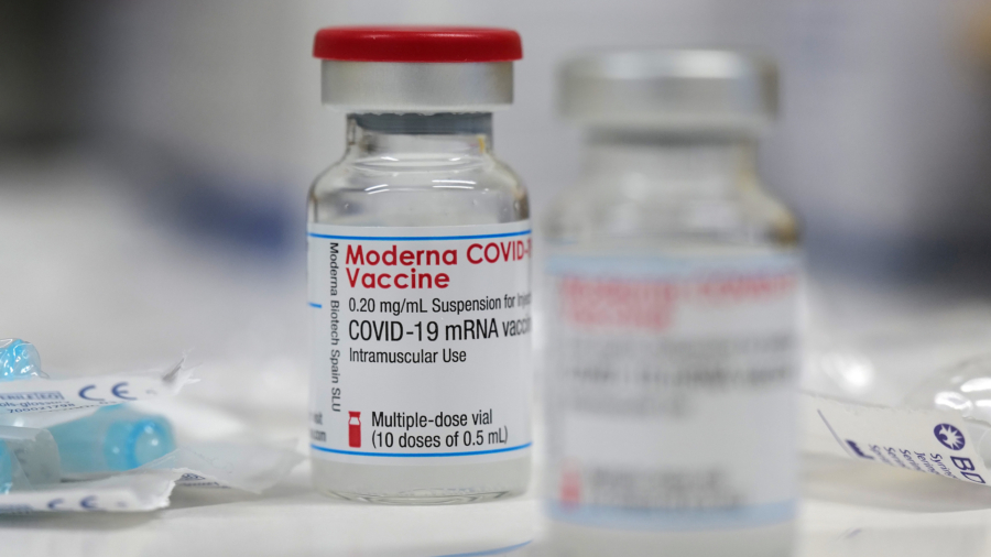 FDA Delays Decision on Moderna Vaccine for Children aged 12 and Up: Company