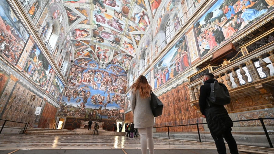 The Man Who Unlocks the Sistine Chapel Daily