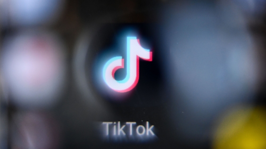 TikTok Users Are Feeding Data to CCP Intelligence Agencies, Cyber Experts Warn