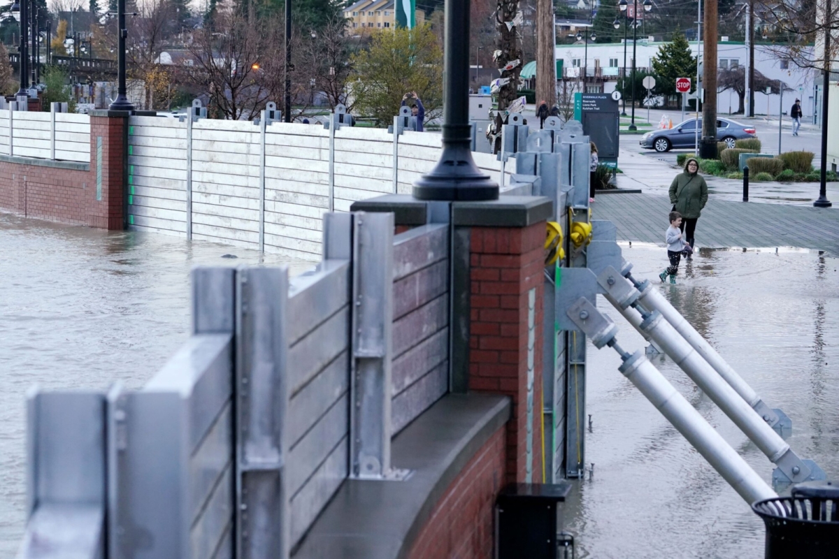 A flood wall holds the Skagit River