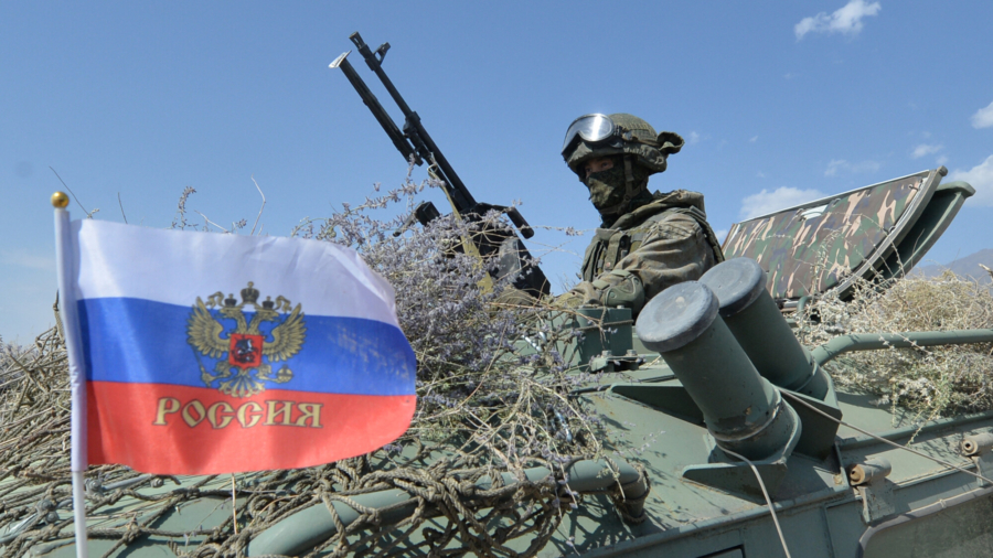 Ukraine, Kremlin Deny Russian Military Buildup as Units Near Border Now Number 90,000