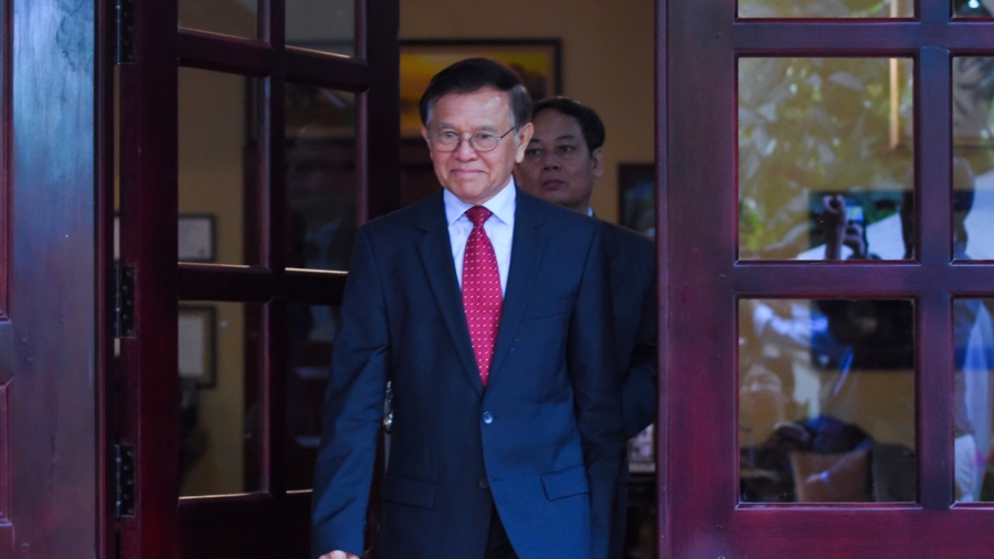 Cambodia Resumes Treason Trial of Former Opposition Leader Accused of US Plot