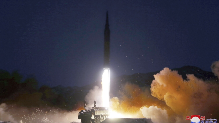North Korea Slams US, Hints at Resuming Nuclear, ICBM Tests