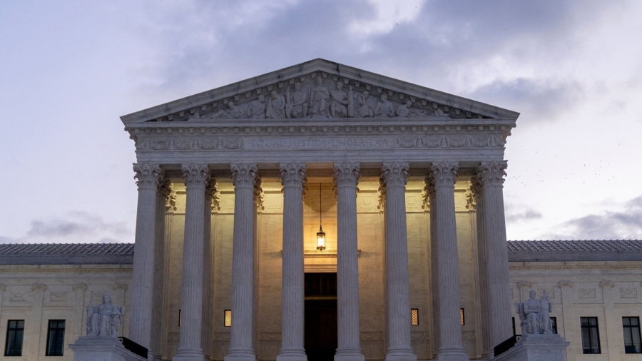 Supreme Court Blocks Business Vaccine Rule, Declines to Stay Health Care Worker Mandate