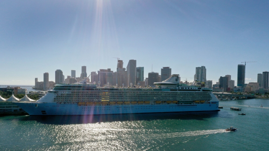 CDC Updates Guidance for Cruise Ships, Lowers COVID-19 Warning From ‘High’ to ‘Moderate’