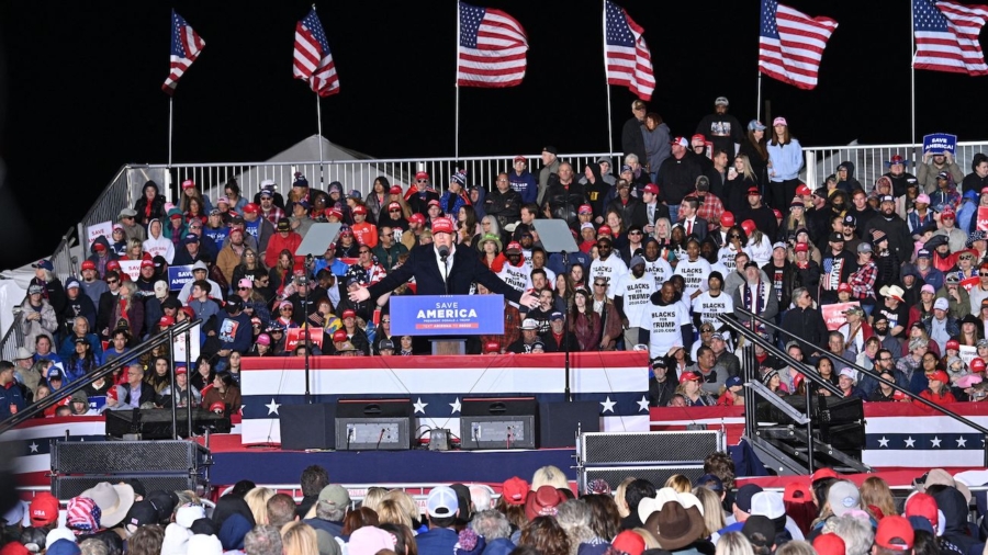 ‘We Are Going to Take Back America’: Trump Holds First Rally of 2022 in Arizona