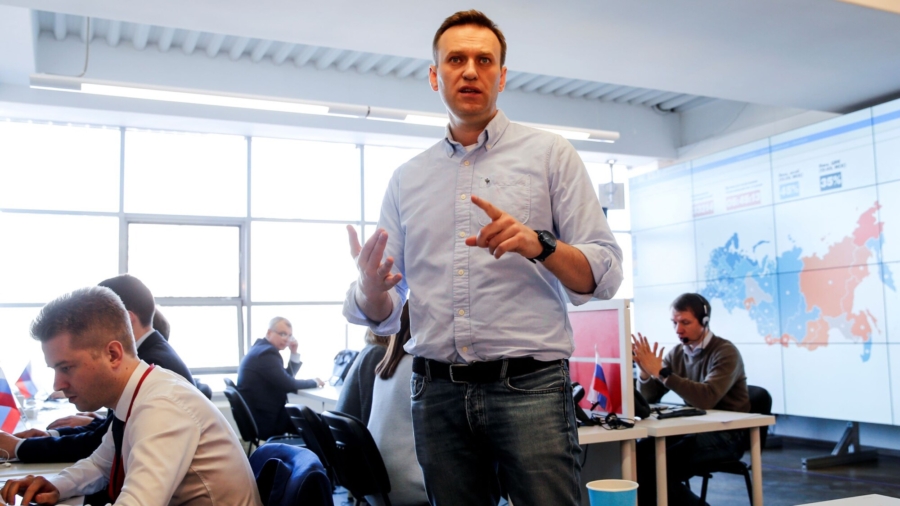 Navalny Sentenced to 9 Years in Prison by Russian Court
