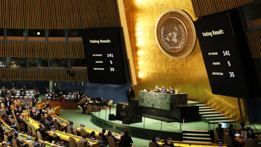 UN General Assembly Calls For Immediate Withdrawal of Russian Forces From Ukraine