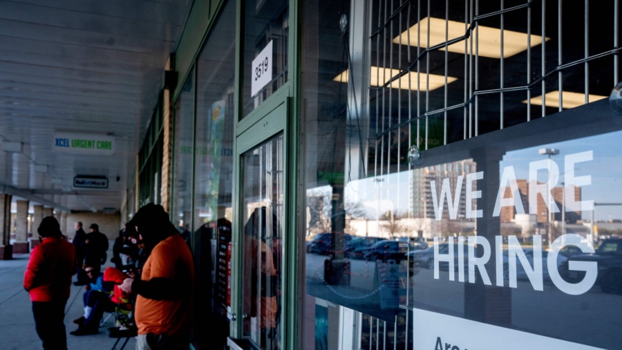 Worker Shortages, Seasonal Factors Change Push Weekly Jobless Claims Back to 53-year Lows