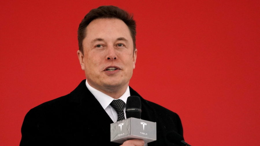 Elon Musk Says Twitter Legal Team Told Him He Violated an NDA