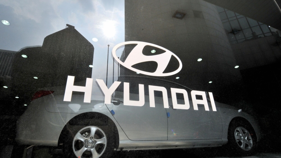 Hyundai Recalls 239,000 Cars for Exploding Seat Belt Parts
