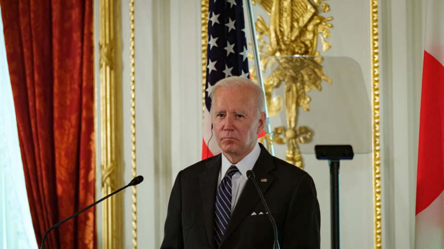White House Scrambles to Roll Back Biden’s Vow to Defend Taiwan