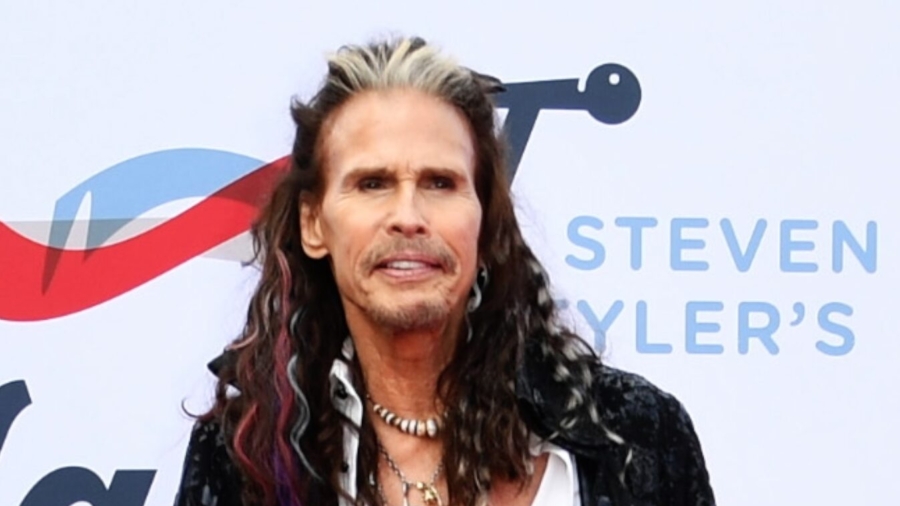 Aerosmith Frontman Steven Tyler Checks out of Rehab