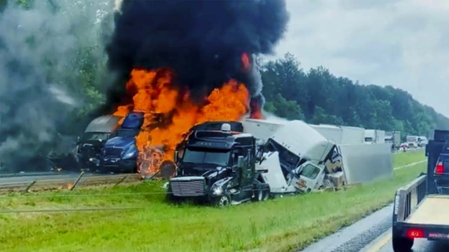 3 Dead After Highway Crashes During Stormy Arkansas Weather