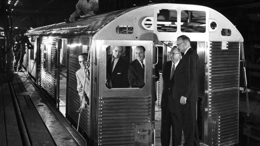 Final Trip For Old New York City Subway Cars