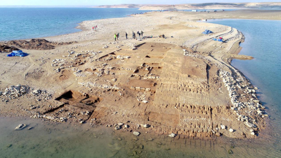 3,400-Year-Old City in Iraq Emerges From Underwater After Extreme Drought