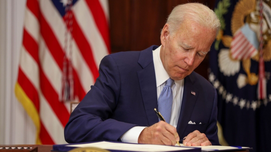 Biden Signs Gun Control Bill Into Law