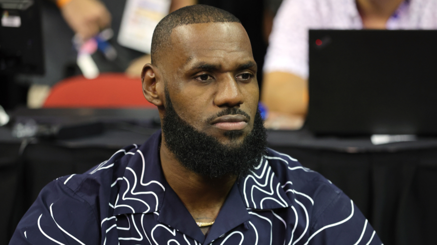 LeBron Critical of Efforts to Rescue Griner