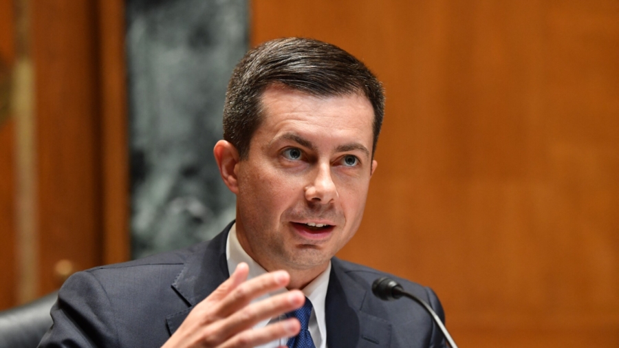 Buttigieg Defends Protesters Disrupting Supreme Court Justice’s Dinner