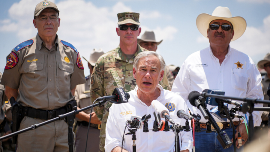 Abbott Invokes ‘Invasion’ Powers to Return Illegal Immigrants to Ports of Entry