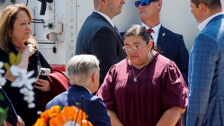 Texas School Principal Reinstated After Suspension Over Uvalde Shooting: Report