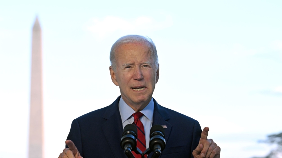 Biden Still Has COVID ‘Cough’ 2 Weeks After Initial Diagnosis