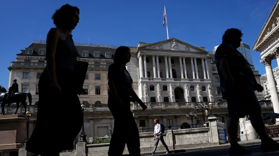 Bank of England Raises Rates to 2.25 Percent, Despite Likely Recession