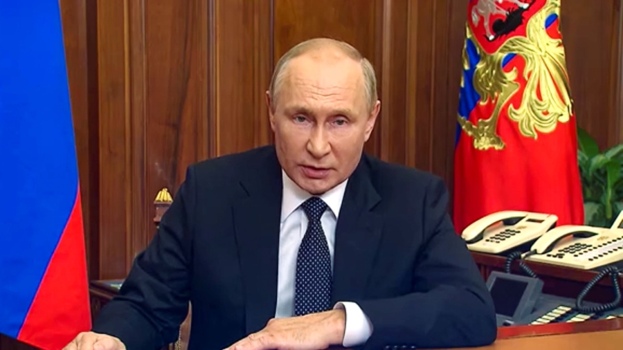 Putin Mobilizes More Troops, Hints at Nuclear Weapon Use in Conflict Over Ukraine