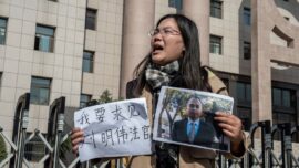 Jailed Chinese Lawyer Yu Wensheng Wins Human Rights Award