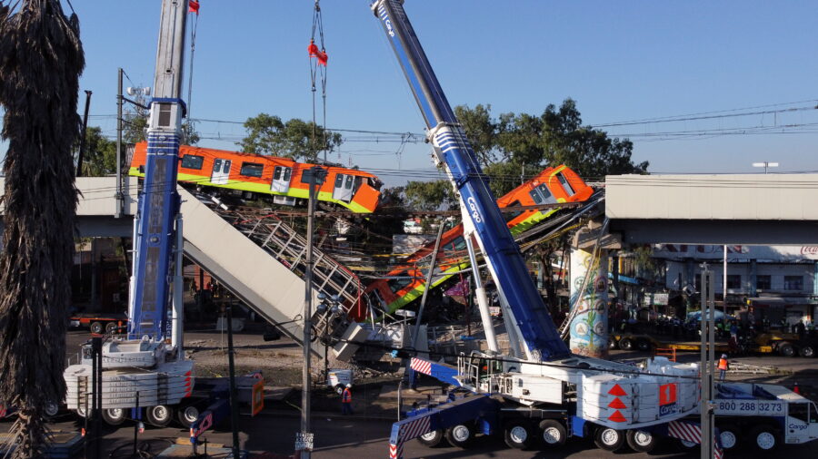 overpass collapse on mexico city metro kills at least 24