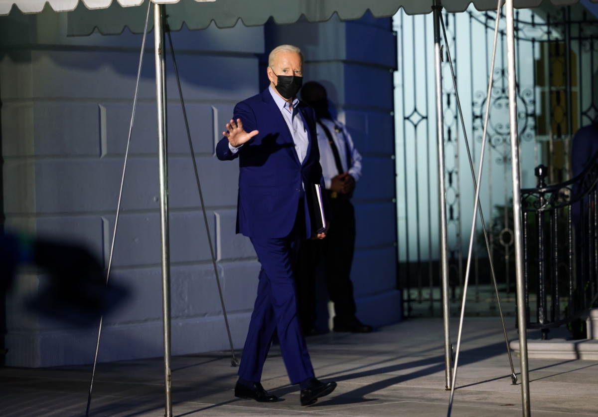 biden-walking