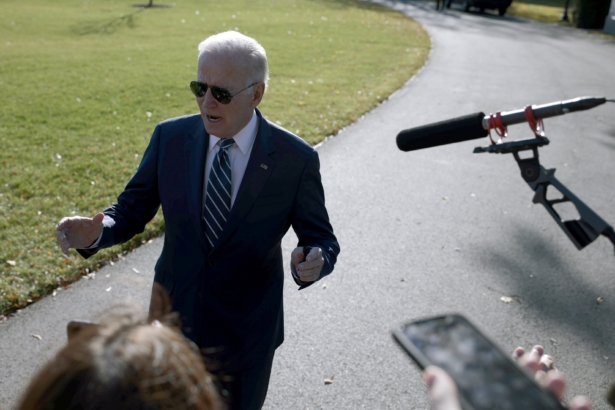 biden-outside-2