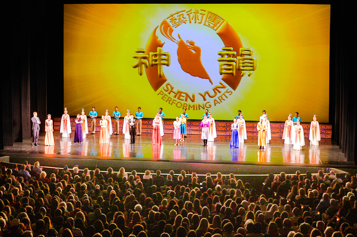 Shen Yun 'Reflects the Values of the People,' Says Professor