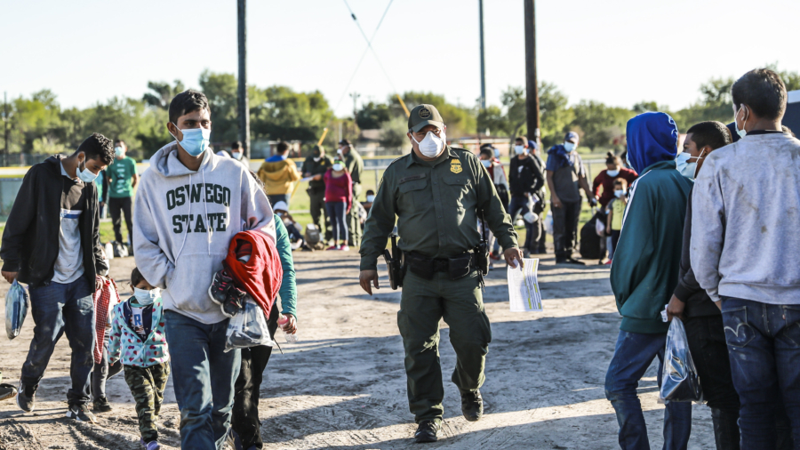 Texas Sues Biden Homeland Security Over Rule Allowing More Asylum-Seekers